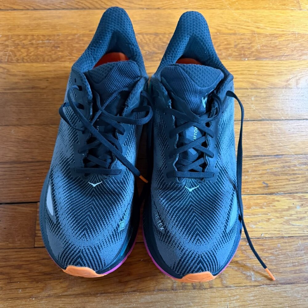 Hoka Clifton 9 GTX in Black/Multicolor